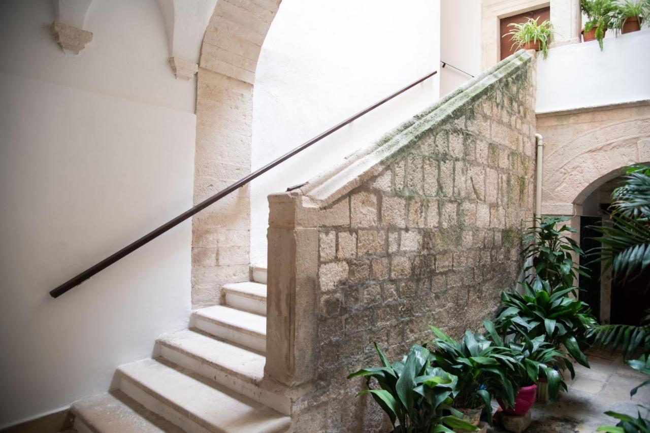 Casa Sant'Orsola - Appartamento Nella Citta Antica Molfetta Exterior photo